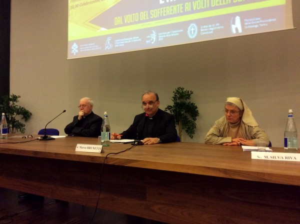 Mons. Cesare Nosiglia, don Marco Brunetti e sr Silvia Riva, convegno Santo Volto 2-24 maggio 2015