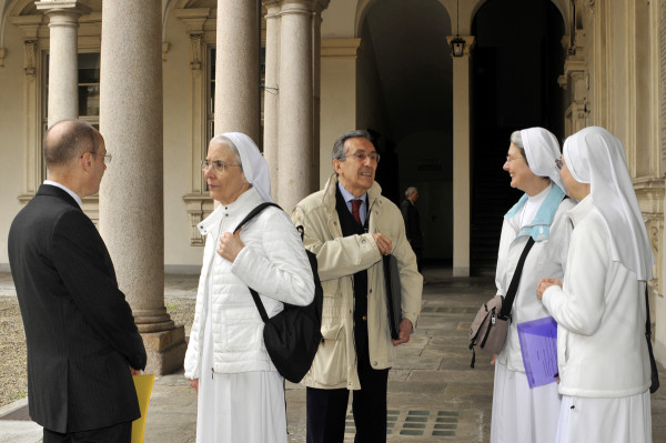 Prof. Don Giuseppe Zeppegno insieme alla Dr.ssa Sr A. Derossi ©Foto A. D'Angelo