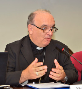 Mons MARCO BRUNETTI vescovo di Alba I volti della sofferenza 2019 BNT